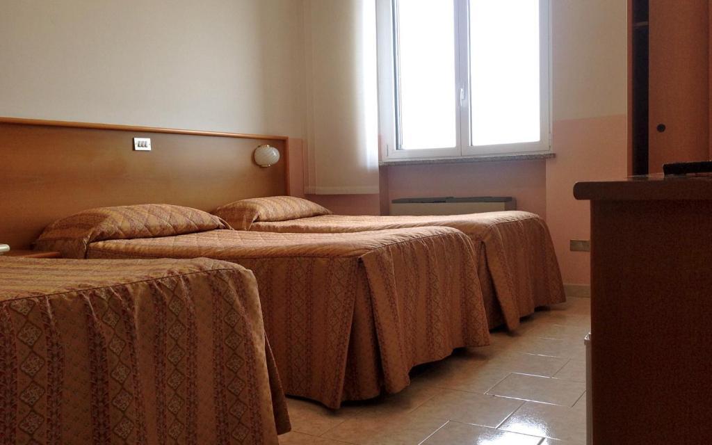Hotel Monumento Certosa di Pavia Bilik gambar